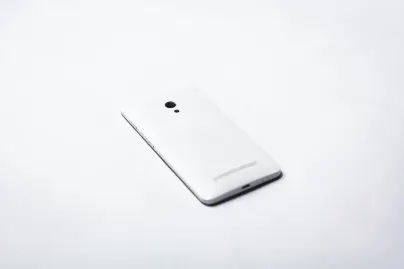 Казино Омни Слотс Мобилно приложение